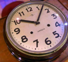 AIKOSHA愛工舎丸型掛時計クオーツムーブ換装