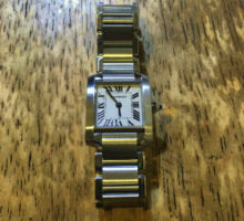 カルティエ タンクフランセーズ オーバーホール 電池交換