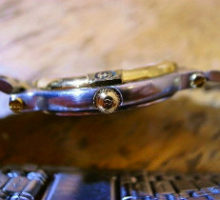 GUCCIグッチクオーツ腕時計修理