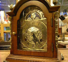 JohnThomasLondon月齢表示付小型置き時計修理