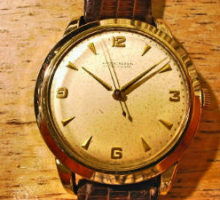 ULYSSENARDINユリスナルダン腕時計オーバーホール